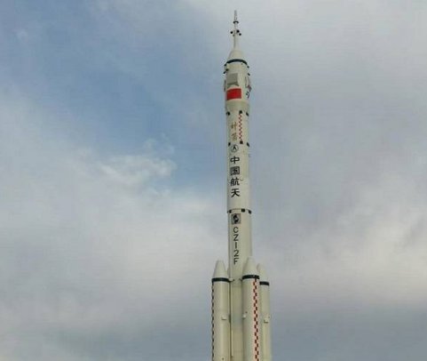 神舟十三号发射成功，三名航天员太空出差分别带了什么东西？