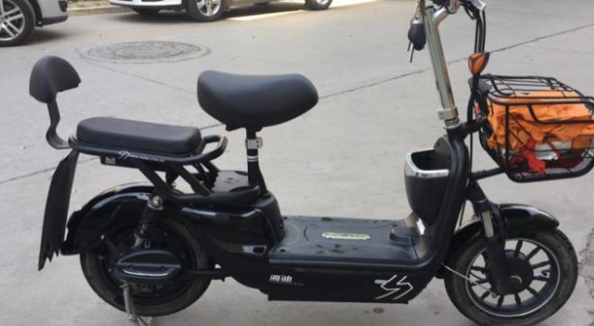 电动车的车头歪了。怎么办？