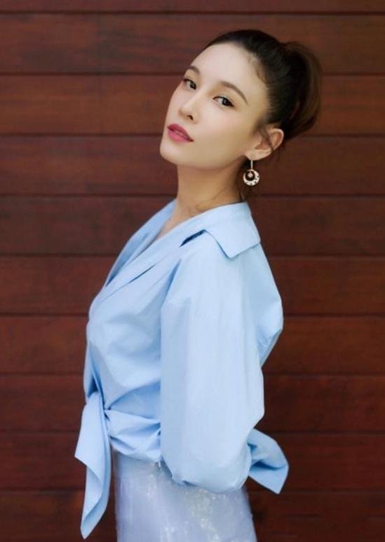 成龙67岁生日，娱乐圈都有哪些明星发文祝福