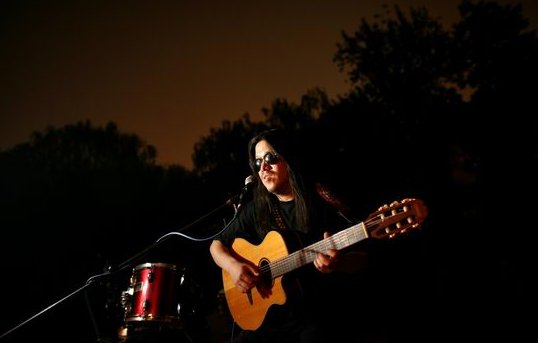 民谣《九月》歌曲歌词