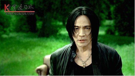 冰室京介的人物经历