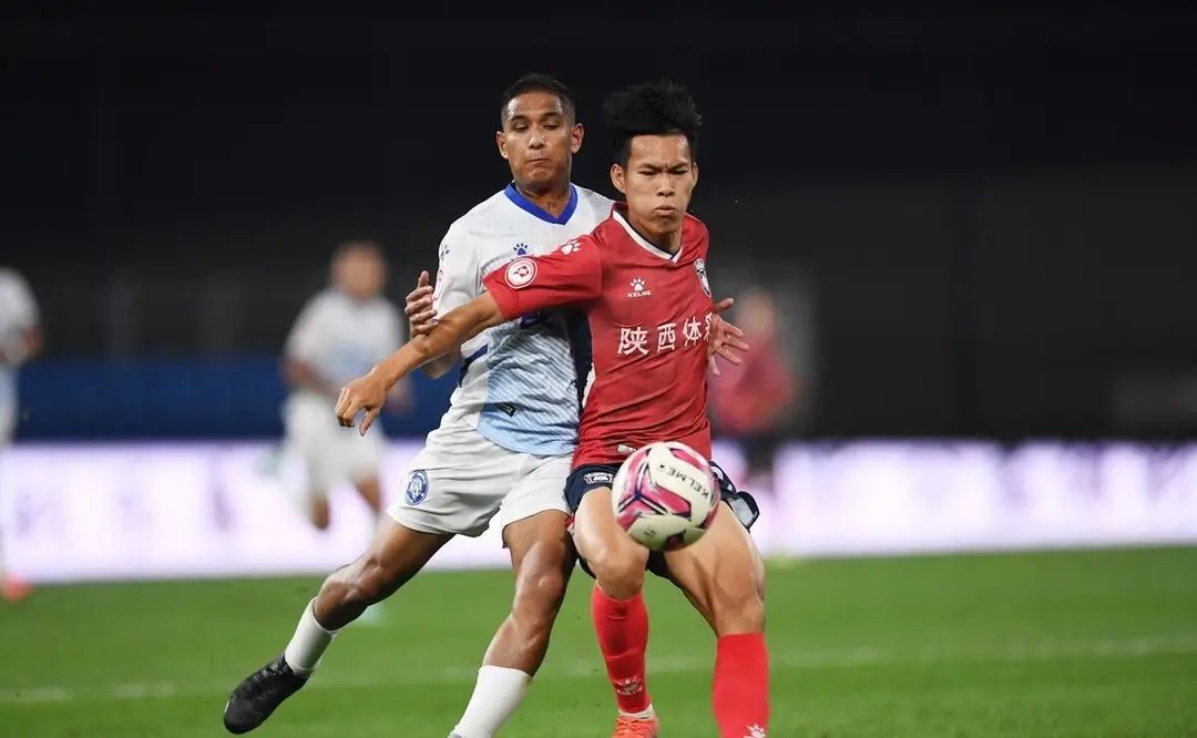 恒大归化球员改回了原国籍，3年中超0出场赚千万元回家， 为何选择回国？