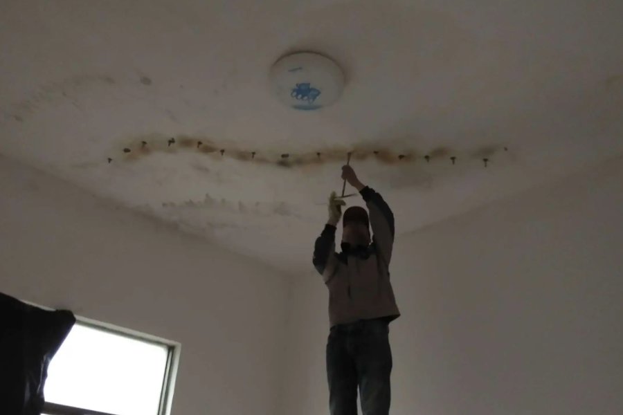 渗的拼音组词部首