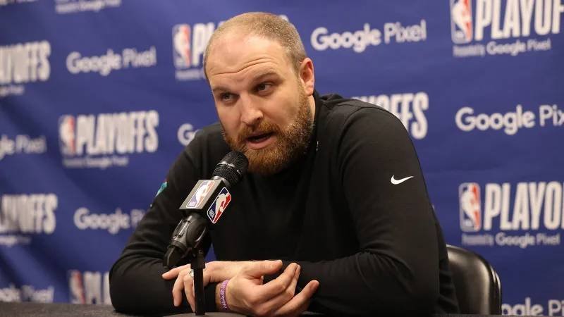 灰熊狄龙又恶犯，背后怒推库里吃1级恶意，对比赛结果有何影响？