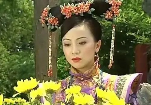 金枝女主和谁在一起了