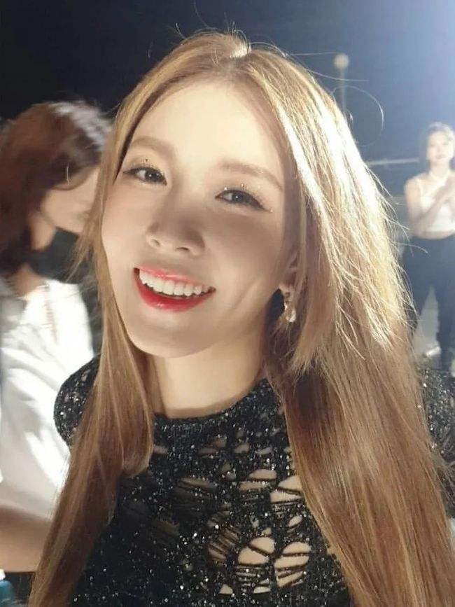 如何评价GirlsOnTop新曲舞台首秀？