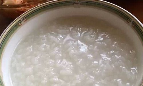 熬稀饭的时候,盖锅盖吗?火力大小,熬多长时间?