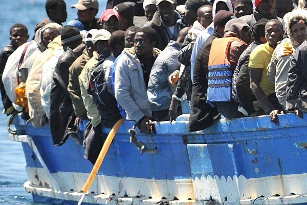 偷渡组织的带路人组织者为什么被叫做蛇头？