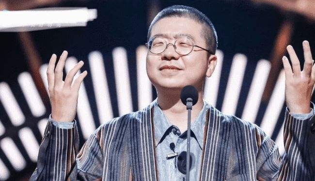 李诞退出笑果文化董事,李诞退出的原因是什么?