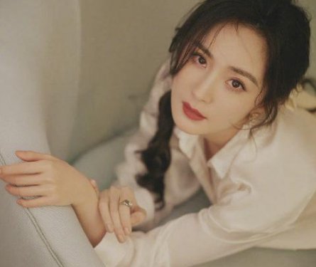 娱乐圈为何会有冯绍峰痴情杨幂却爱而不得,这种流言蜚语呢?背后有何故事?