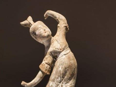 太原博物馆现心塞女俑，这个女俑有何特别之处？