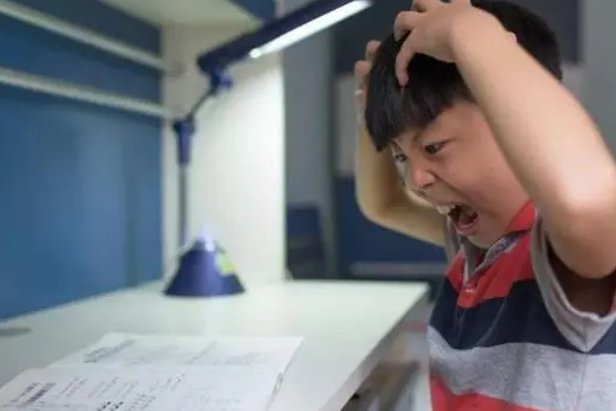 凌晨写作业的好处