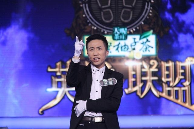 打碎孟婆的碗落在地碎成两半这首歌叫什么名字