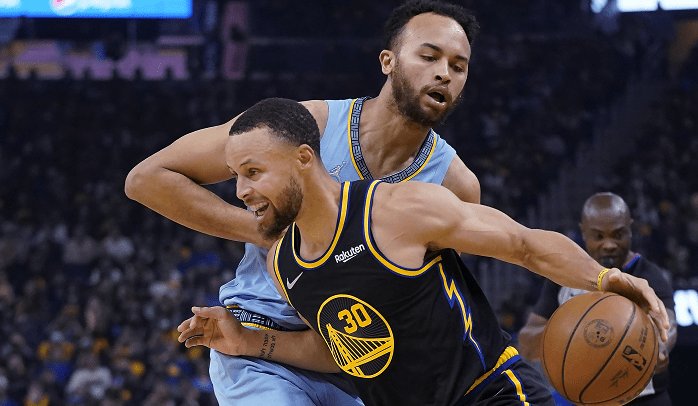 灰熊狄龙又恶犯，背后怒推库里吃1级恶意，对比赛结果有何影响？