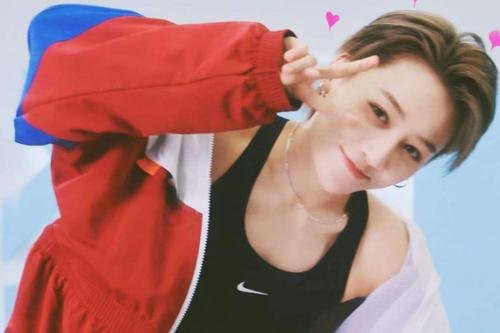 刘雨昕飞机上捡到乘客身份证，捡到别人身份证怎么处理？