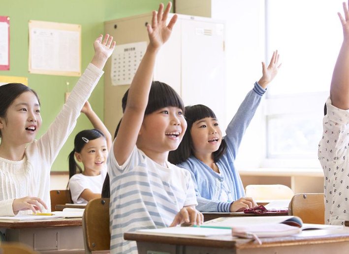 龙行龘龘的意思