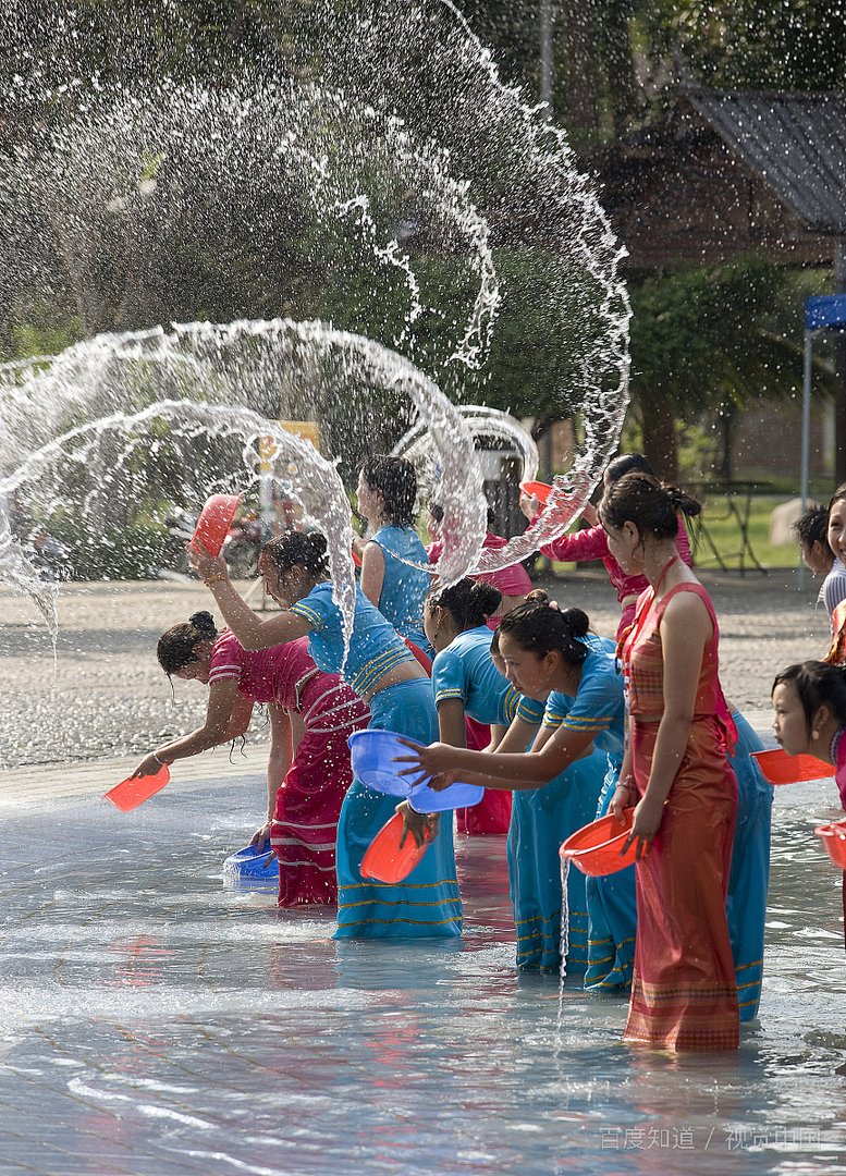 云南西双版纳6天5晚跟团旅游价格？