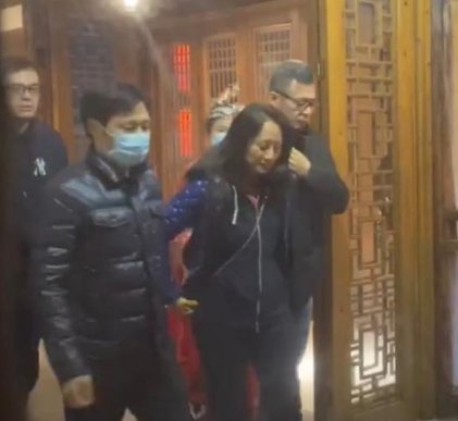 孟晚舟游张家界被当地人敬“拦门酒”，“拦门酒”在当地有哪些讲究？