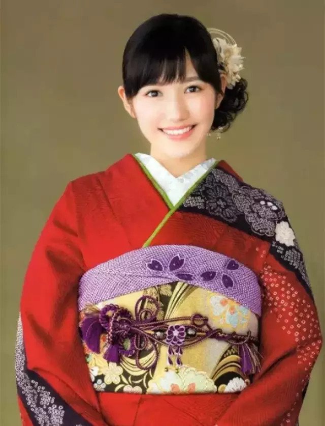 关于女子穿和服被骂滚出大理一事,官方是如何回应的?