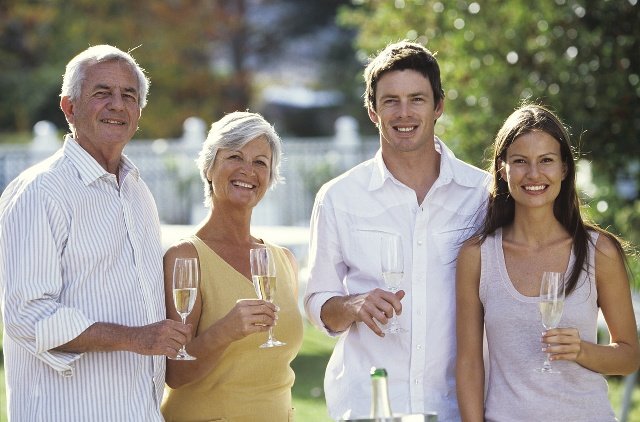 父母总是替我做很多的决定，我觉得自己很没用怎么办？