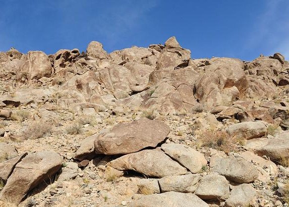 rock和stone的区别是什么？