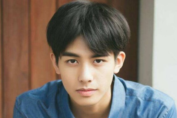 宋威龙上大学了么？