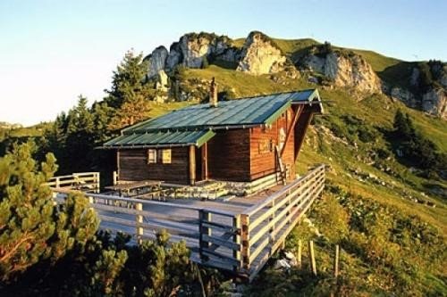 能把周围的物质完全泯灭，纳粹钟真的这么厉害吗？