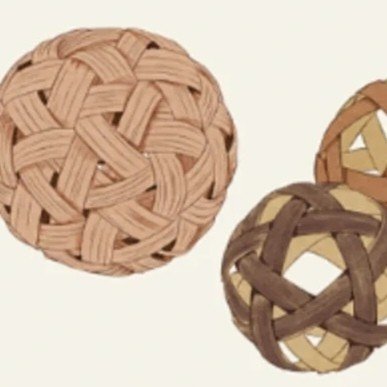 我国古代的蹴鞠是用什么做的