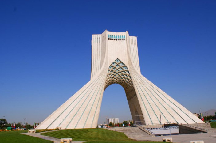 伊朗德黑兰到底是一座怎样的城市?