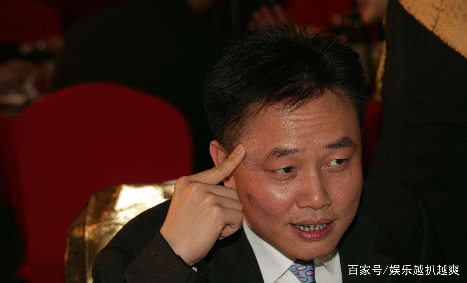 马云怕他，董明珠恨他，从亿万富翁到阶下囚，黄光裕当年为何锒铛入狱？