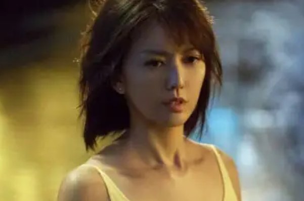 孙燕姿直播再唱《遇见》，你的青春被拉回来了吗？