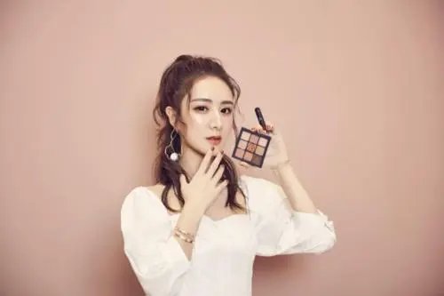 薇娅曾被问月赚几个亿，她称真没那么多，现如今为何会被打脸？