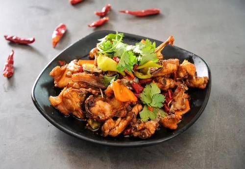 沈阳鸡架火了,为什么沈阳流调里必有鸡架?