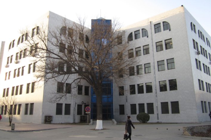 河北农业大学西校区地址在哪？