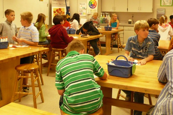 教人意气忆长安上一句