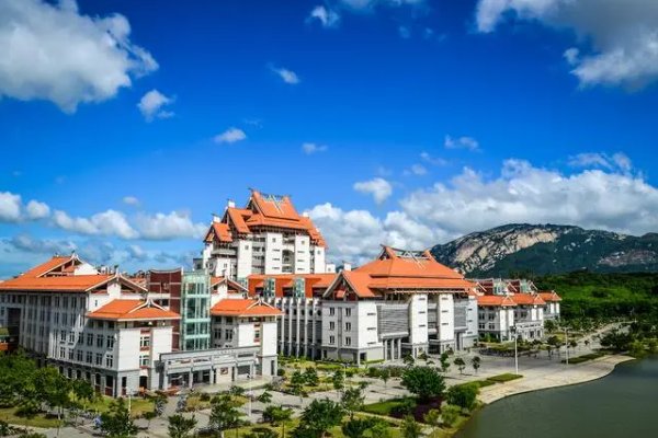 厦大漳州校区地址