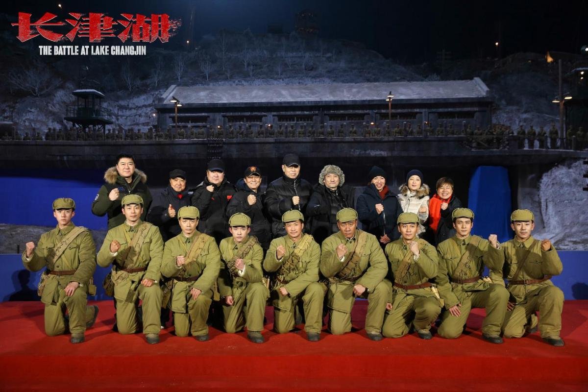 三大导演联手,《长津湖》凭什么这么有底气?