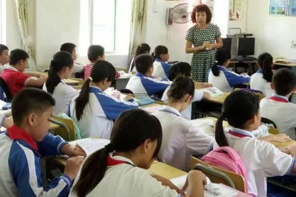 用念念有词造句