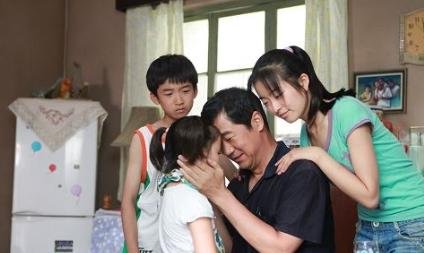 冯茗暄的人物简介