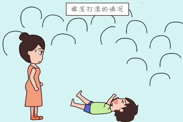 有事可干就安静？妈妈让宝宝擦车厢治好坐高铁闹腾，这可当看孩子典范吗？