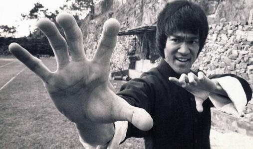 李小龙的绝技是什么？