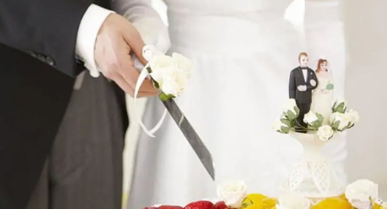 安徽年轻人初婚平均年龄突破30岁，为何初婚年龄一再推迟？