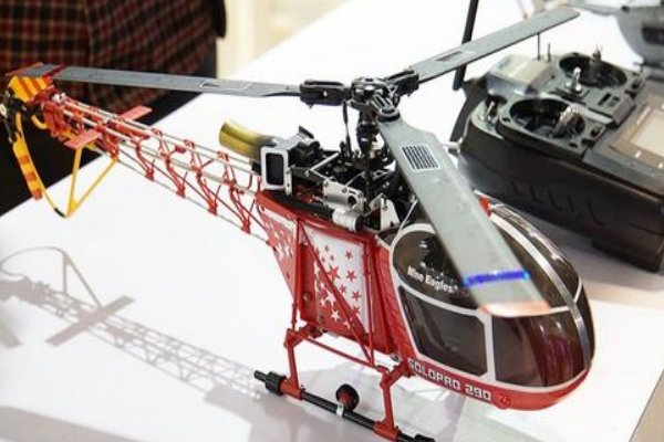 直升机模型怎么做