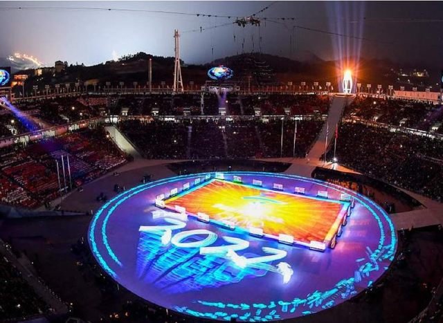 北京冬奥会“葱桶组合”征服世界，该组合的名称有何由来？