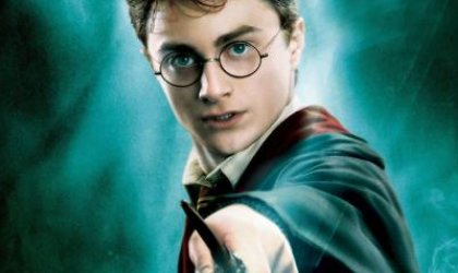 《哈利波特第二部》叫什么？