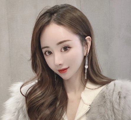 “网红鼻祖”程琳，从制霸QQ空间到突然消失，她究竟经历了什么？