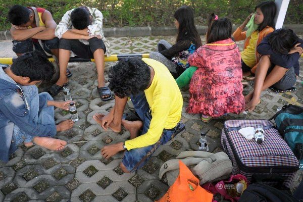 偷渡组织的带路人组织者为什么被叫做蛇头？