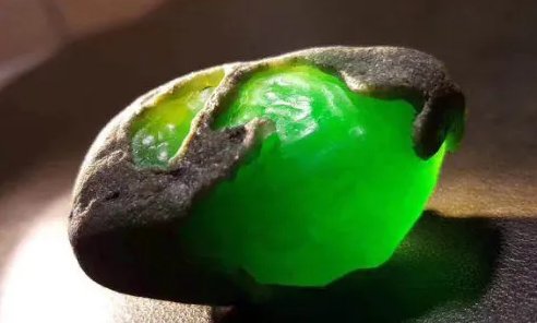 买翡翠原石的平台