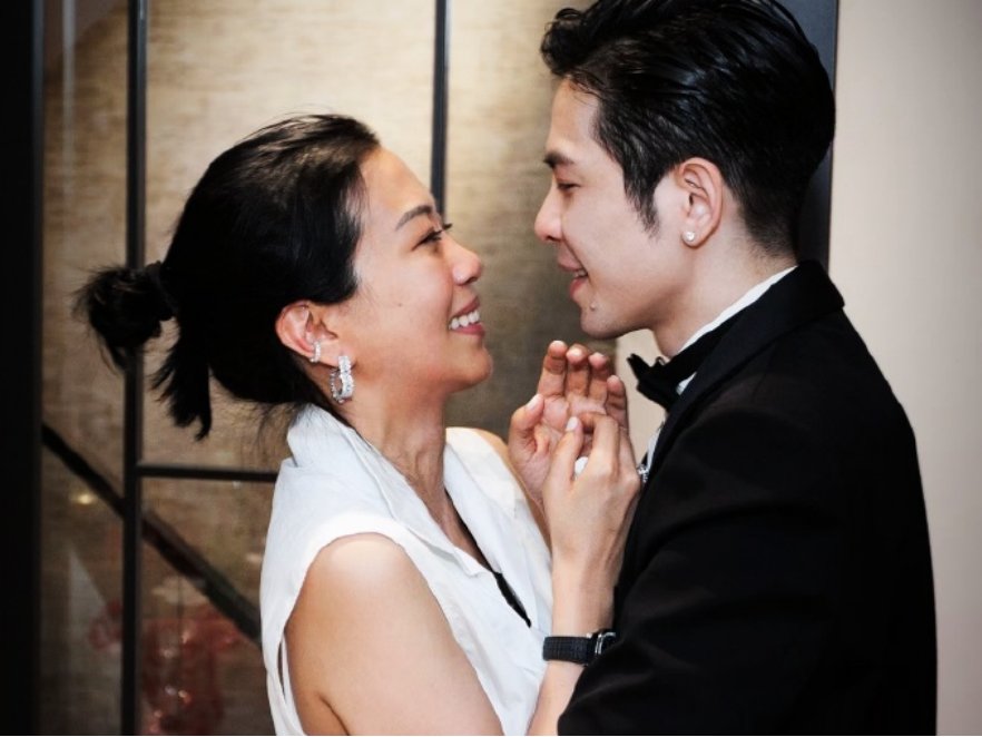 萧敬腾老婆几岁