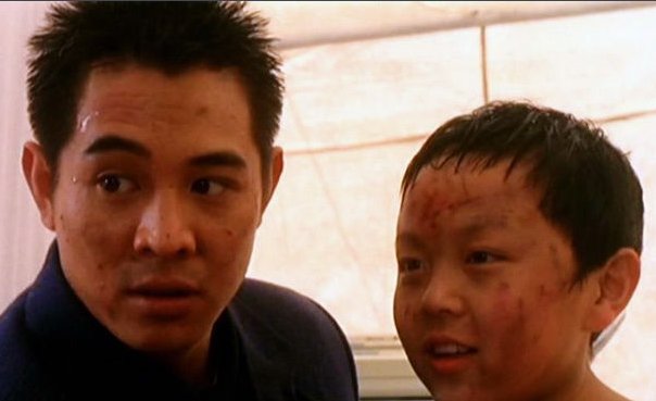 李连杰主演的一部警匪片名称,电影中和谢苗出演父子,